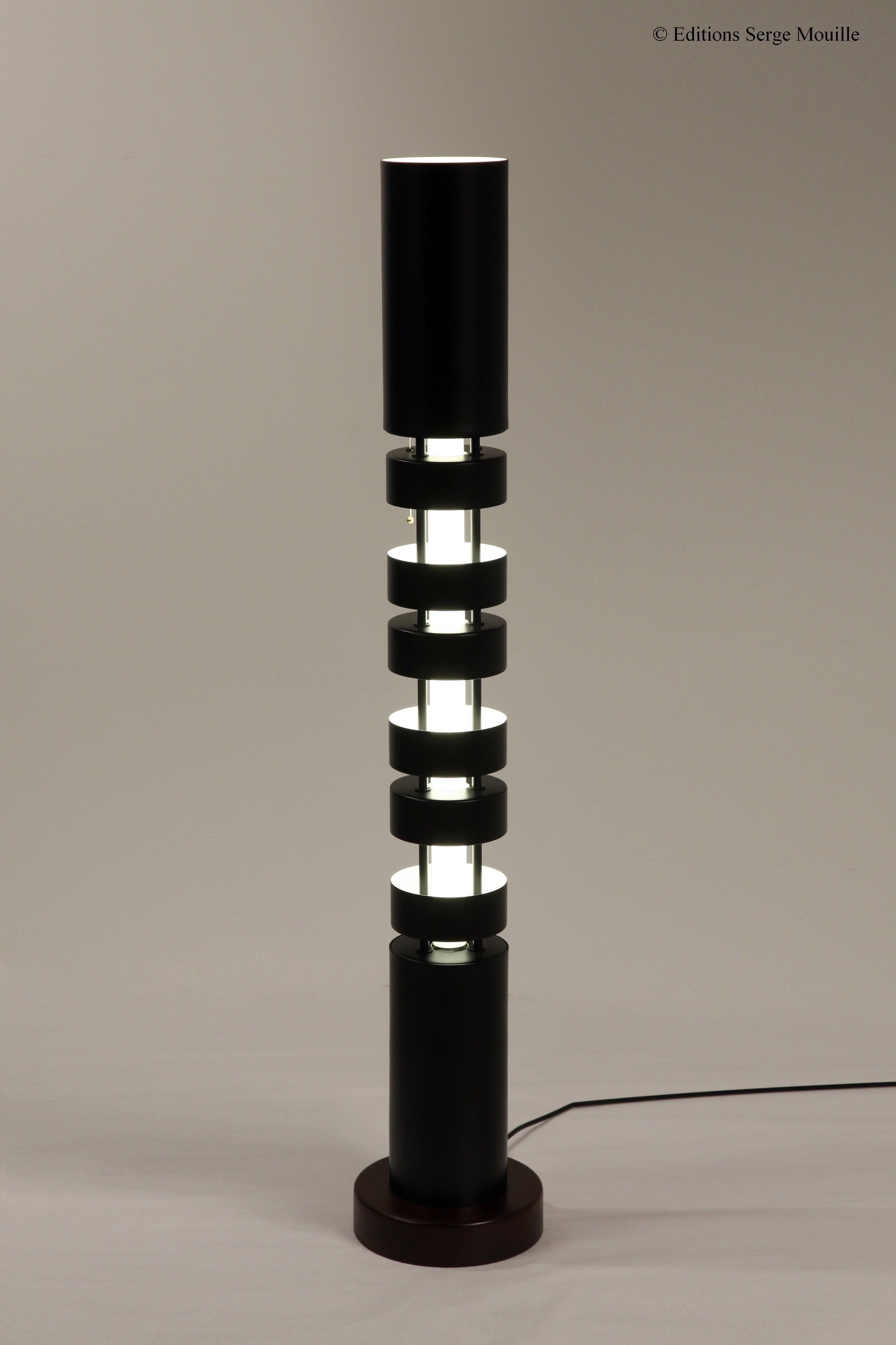 Floor lamp “Small Totem”