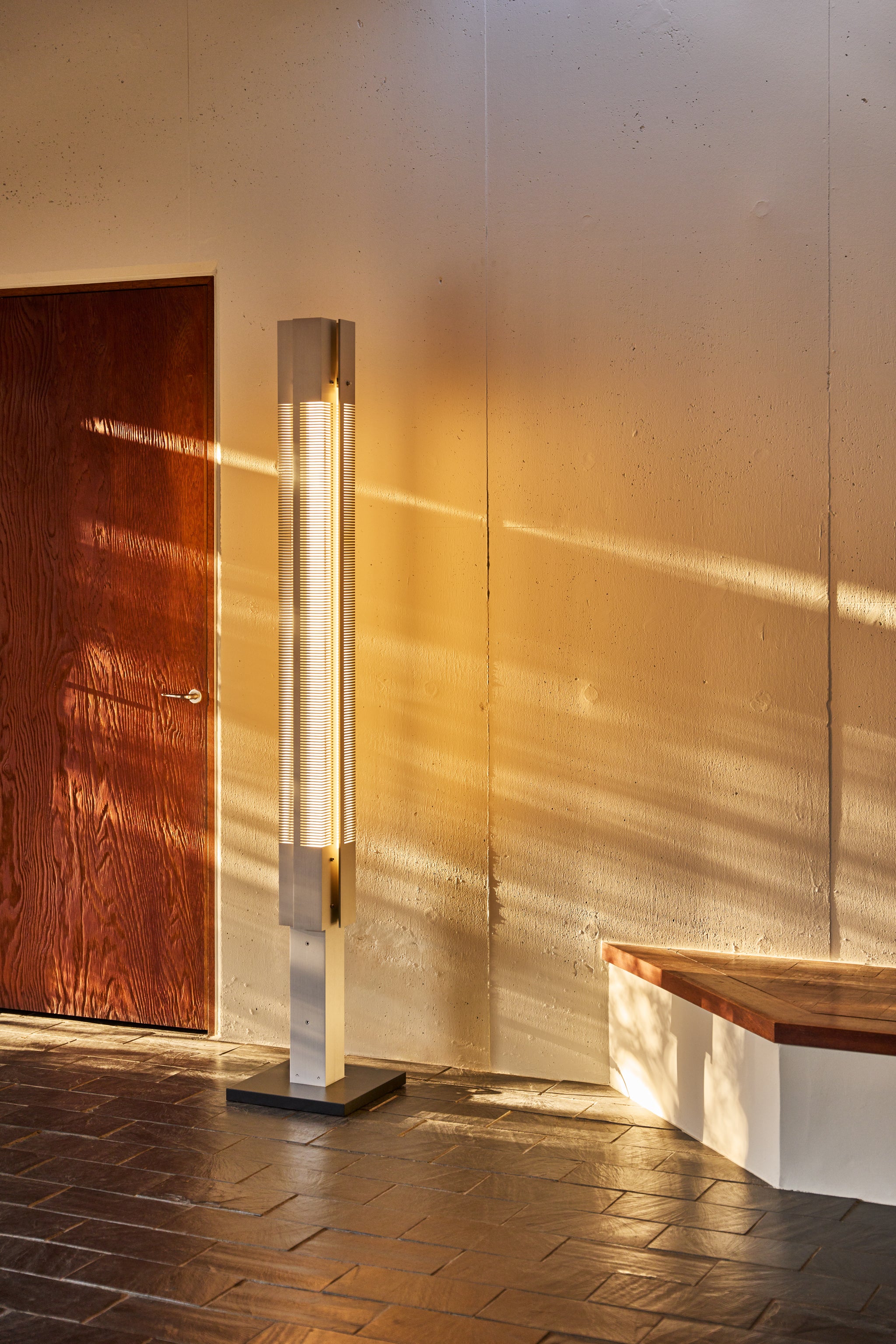 Floor lamp “Big Signal”