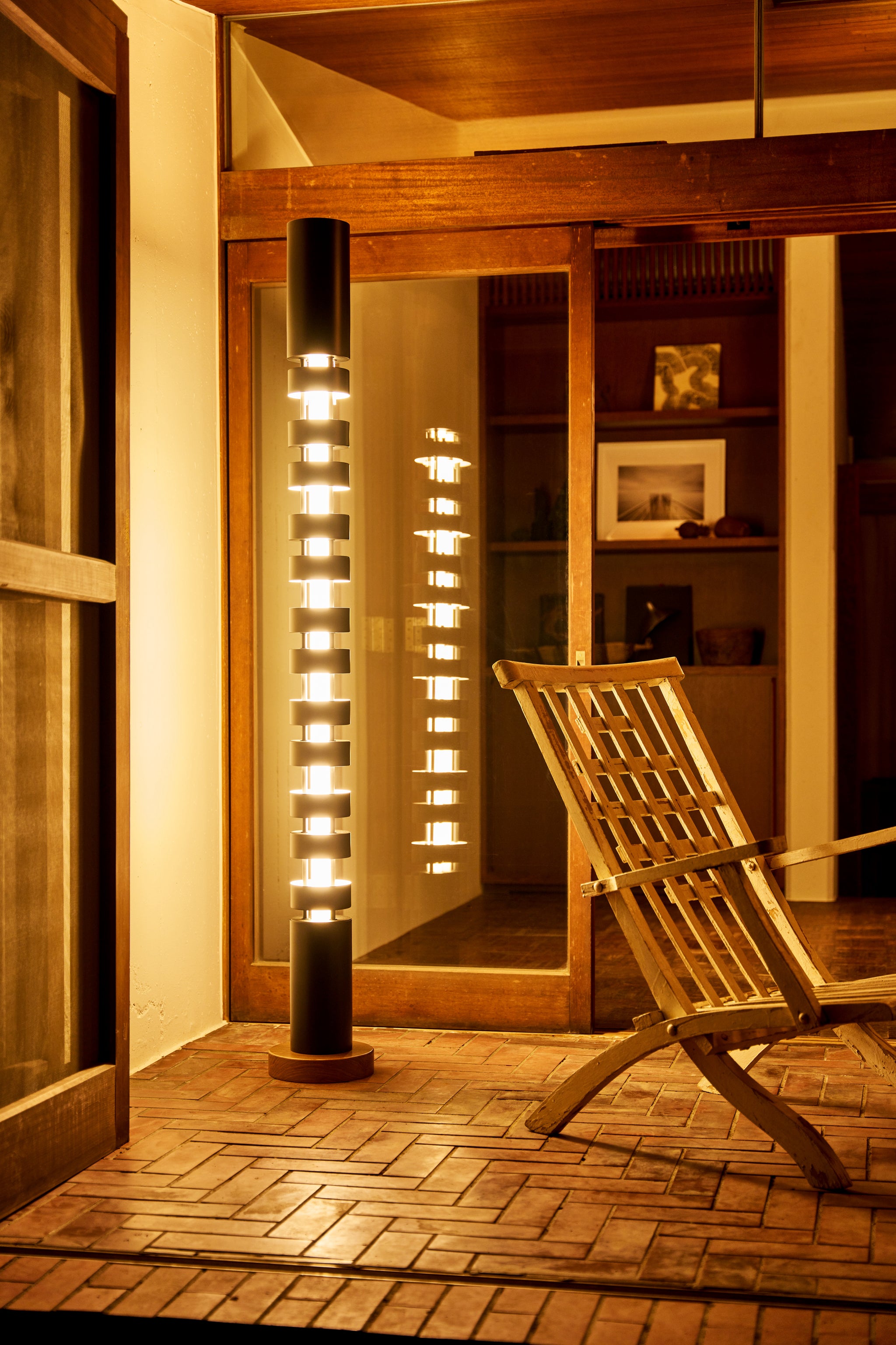 Floor lamp “Small Totem”
