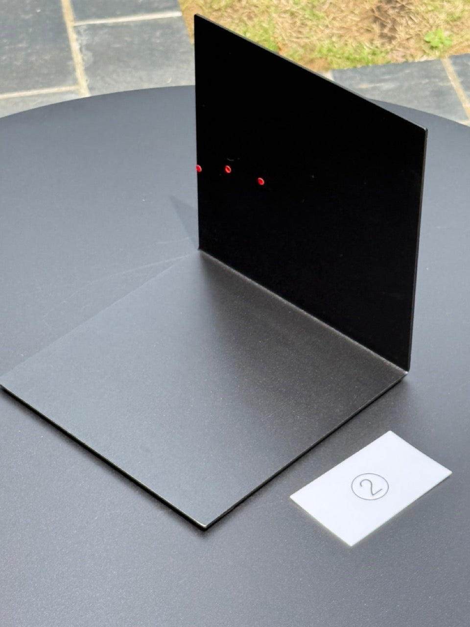 Easy Irony Bookend《展示品・No.2》