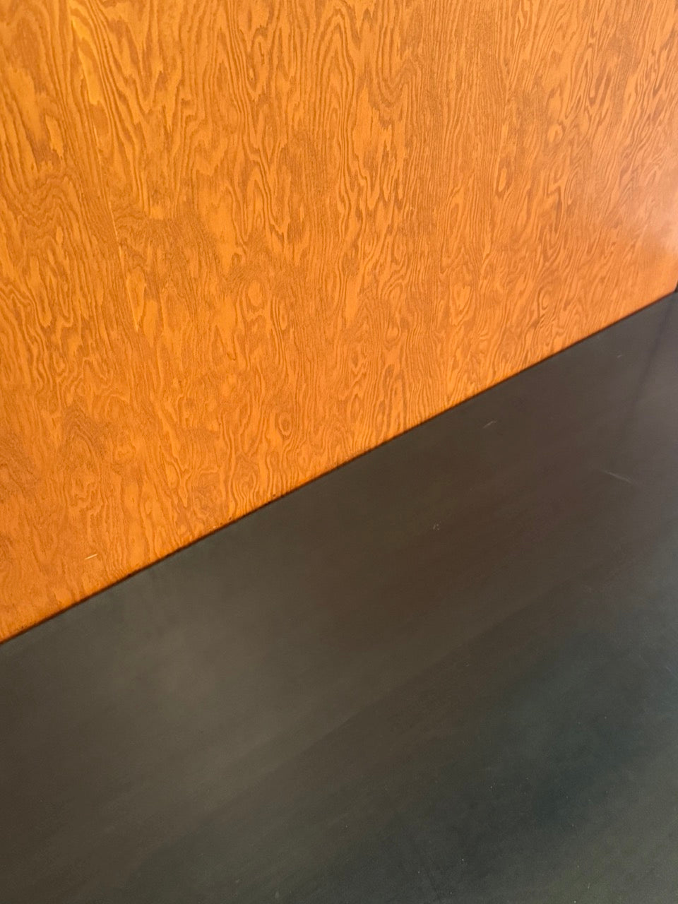 Atrium Desk《展示品》