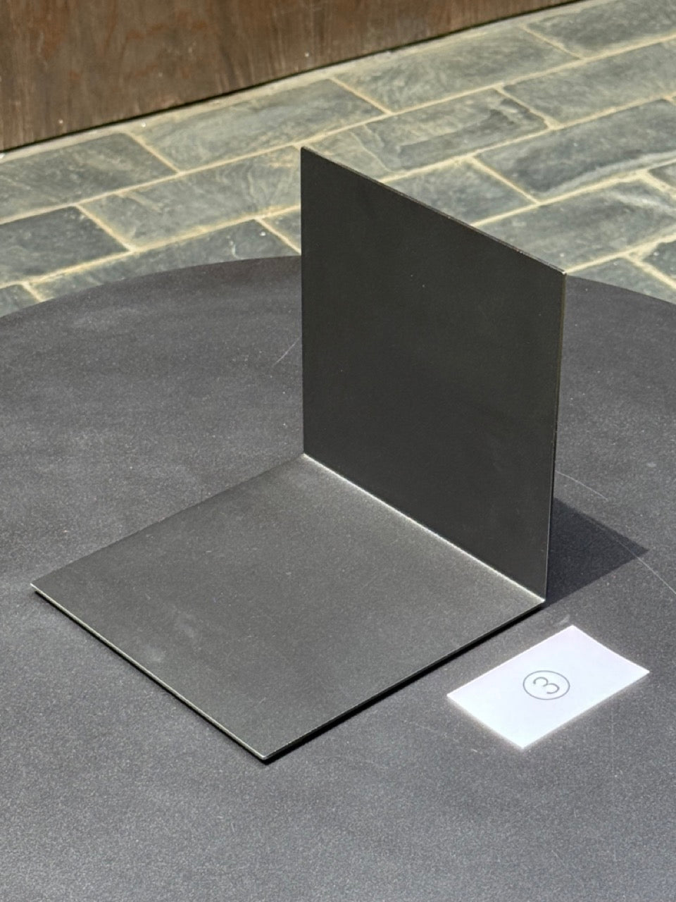 Easy Irony Bookend《展示品・No.3》