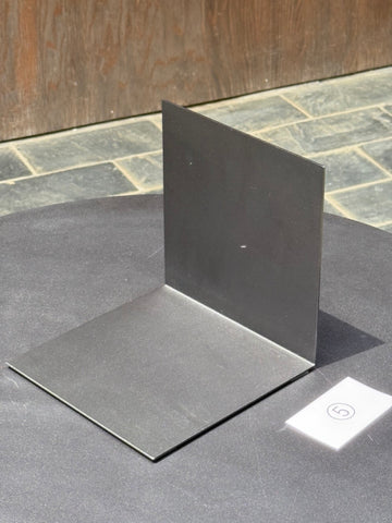 Easy Irony Bookend | 展示品 No.5